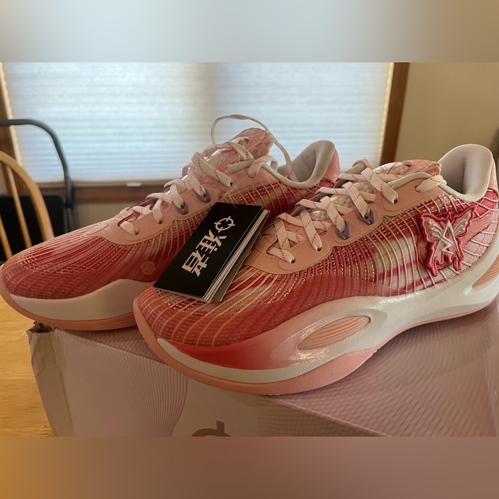 Igor Pink Athletic Sneakers for Women or Men